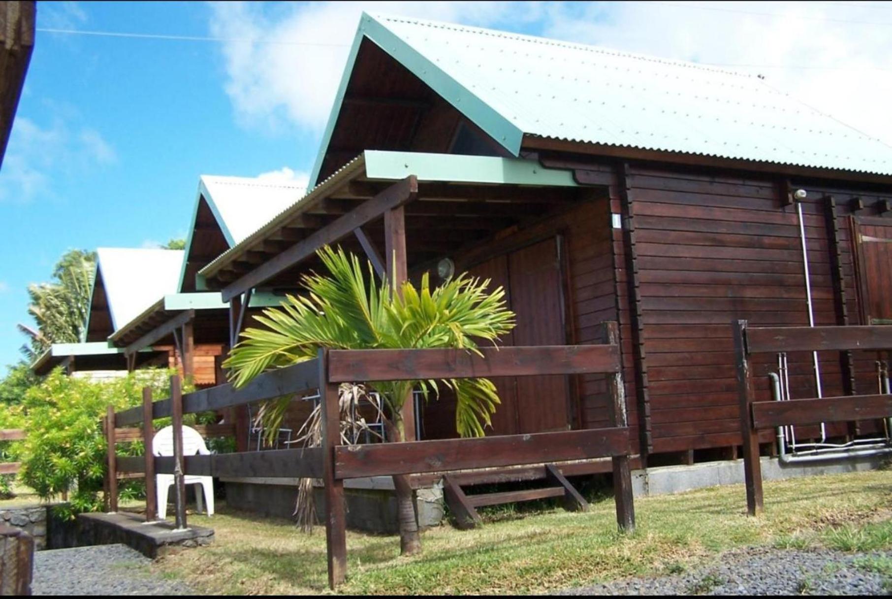 Les Bungalows Les Vanilliers, Sud Sauvage Avec Piscine Saint-Joseph Exterior foto